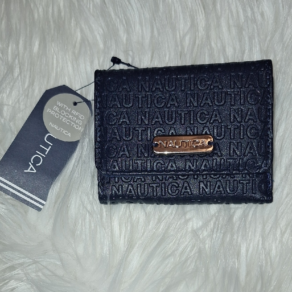Nautica Black Wallet with Gold Logo Plate